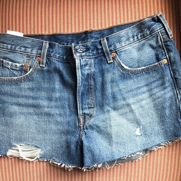 Levi's 501 Short - Picture 1 of 2